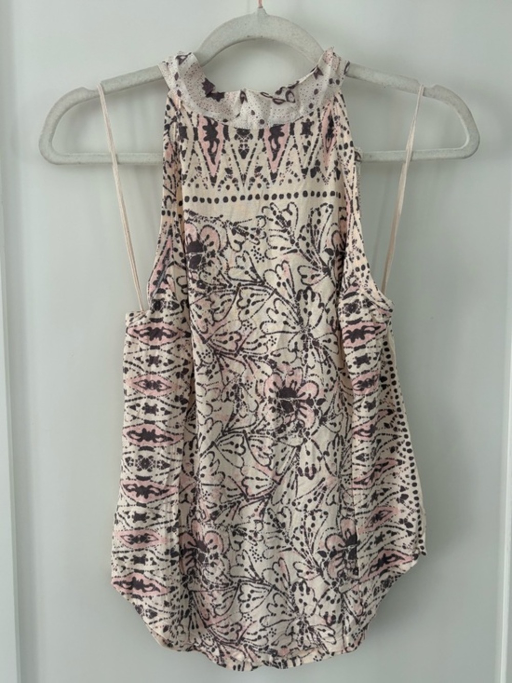 Free People NWT Boho Halter Top – Open Back Tie Neck – Size Large